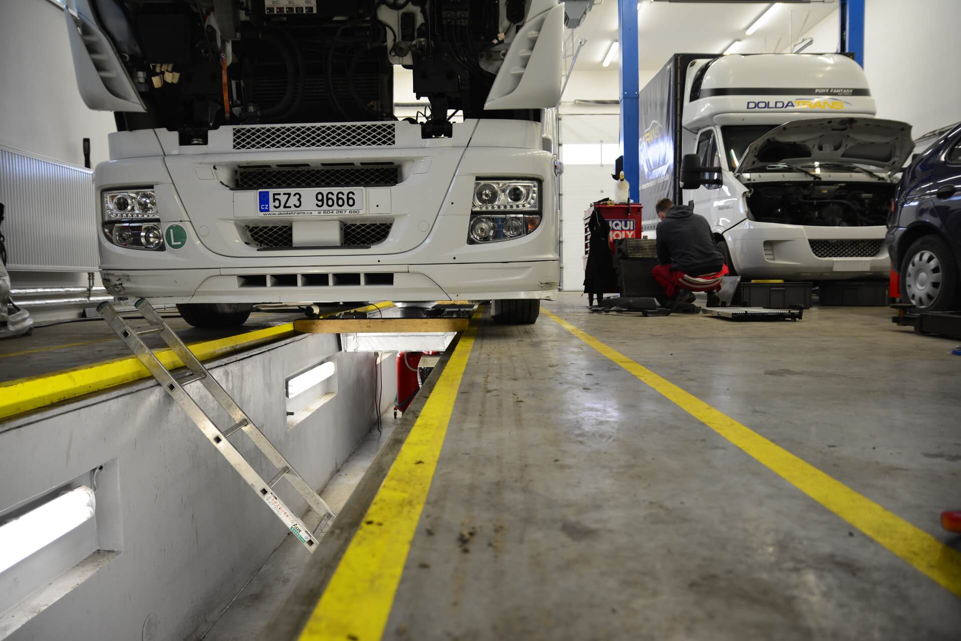 Servis nákladního vozu